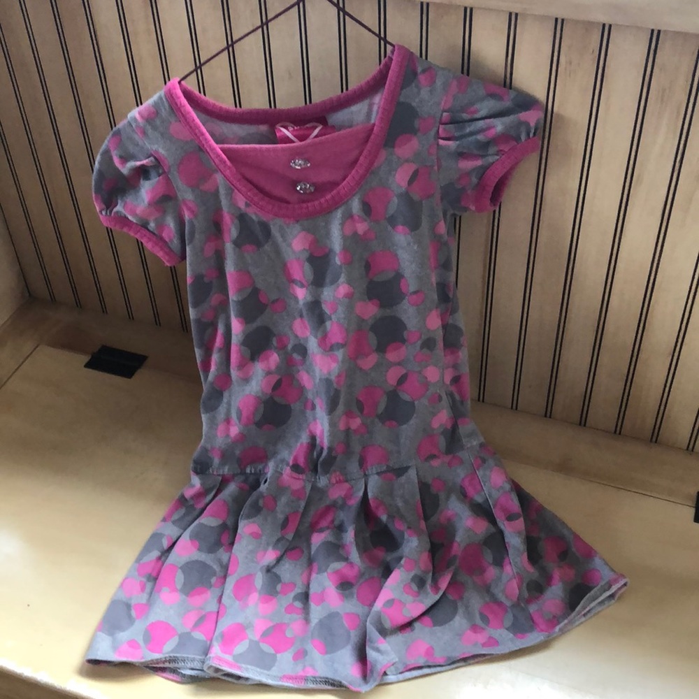 Girls dress